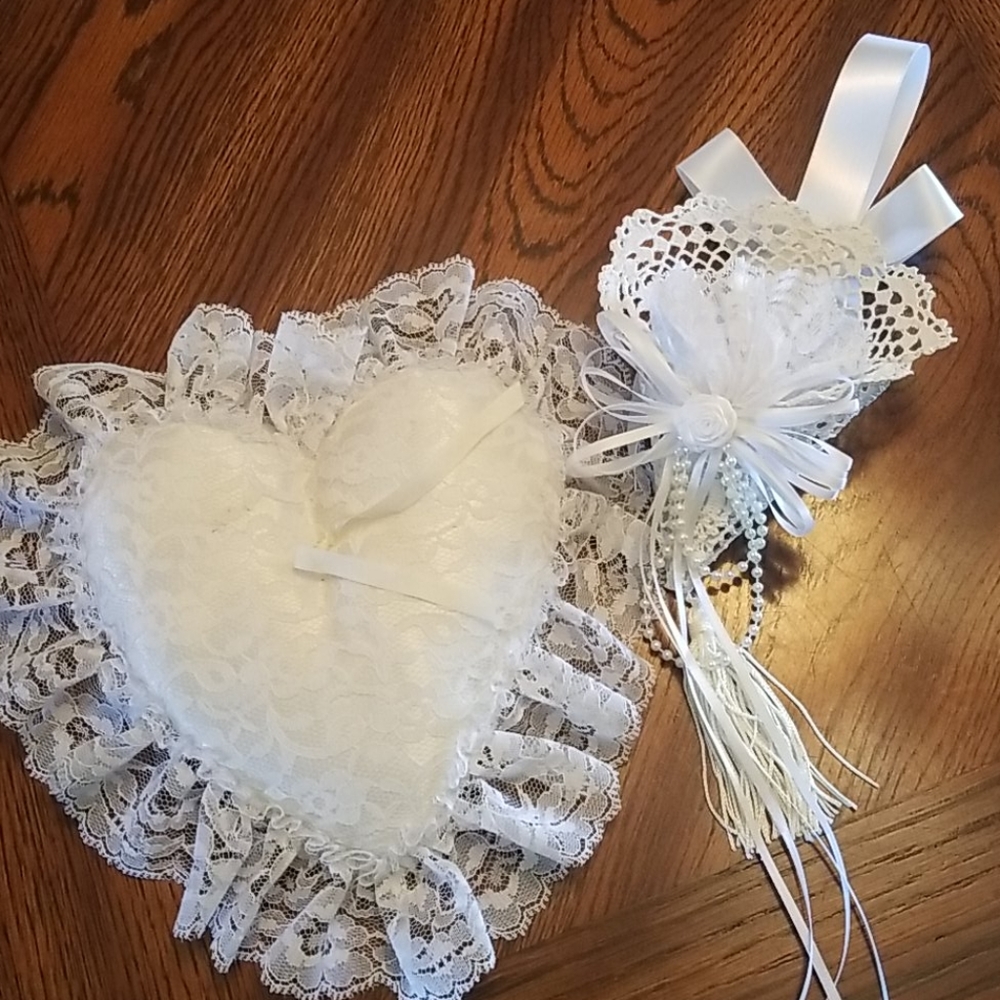 Wedding accessories